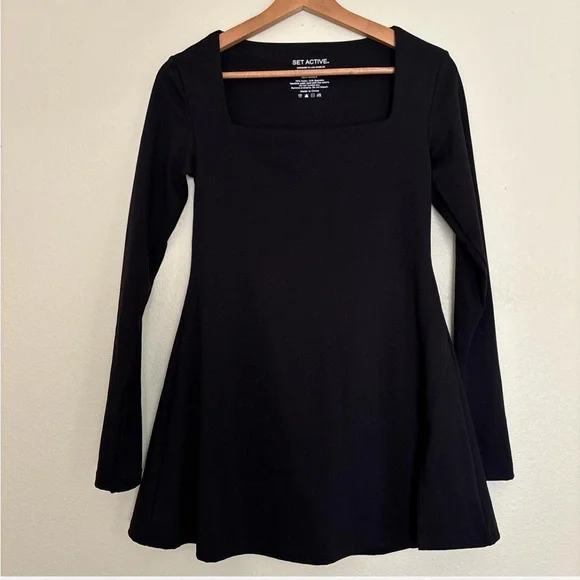 SET Active Elegant Black Long Sleeve Dress - Picture 2 of 6